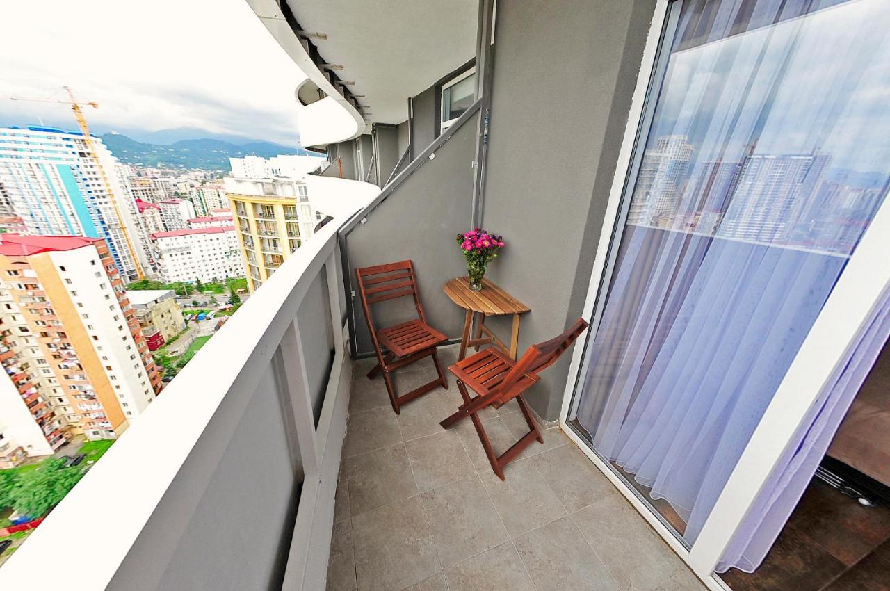 Bliss Apartaments On The 22Nd Floor Batumi Exterior foto